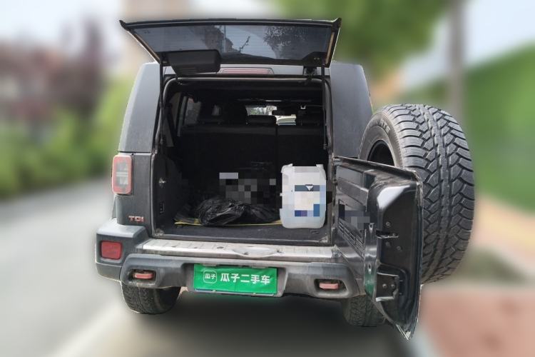 Used BAIC Off-Road BJ40 2023 2.0D Automatic Four-Wheel Drive Blade Hero Edition Adventurer Type Trunk