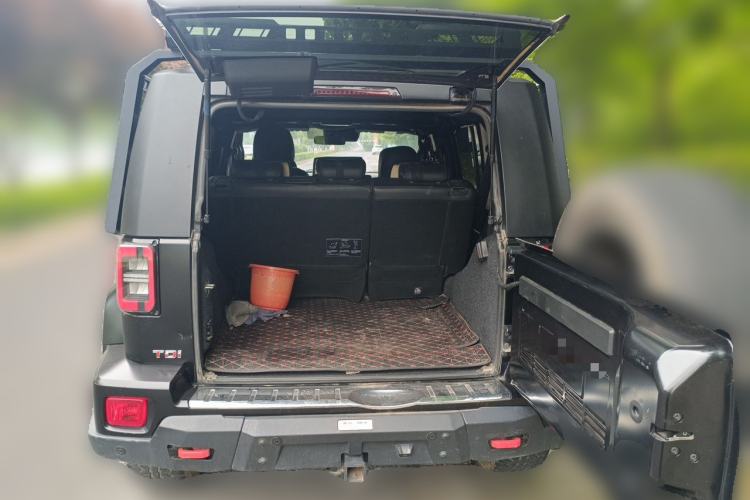 Used BAIC Off-Road BJ40 2023 2.0D Automatic Four-Wheel Drive Blade Hero Edition Adventurer Type Trunk