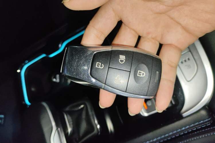 Used BAIC Off-Road BJ40 2023 2.0D Automatic Four-Wheel Drive Blade Hero Edition Adventurer Type Vehicle Key
