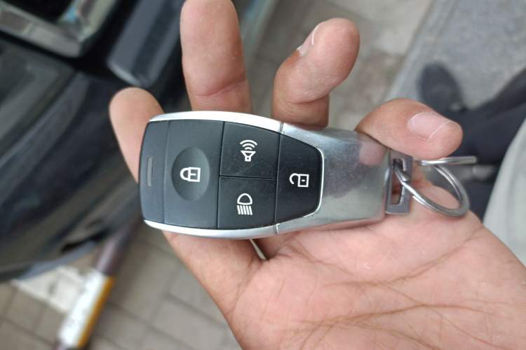 Used BAIC Off-Road BJ40 2023 2.0T Automatic Four-Wheel Drive Urban Hunter Edition Chivalrous Type Vehicle Key
