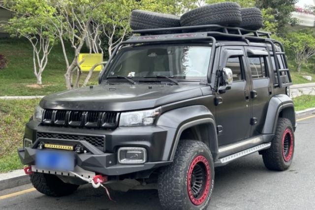 Used BAIC Off-Road BJ40 2023 2.0D Automatic Four-Wheel Drive Blade Hero Edition Adventurer Type (with Front and Rear Electronic Locks)
