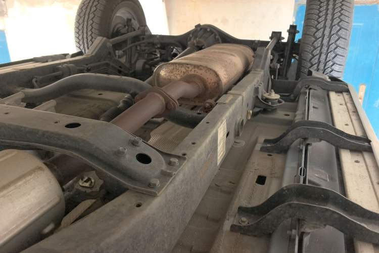 Used BAIC Off-Road BJ40 2023 2.0T Automatic Four-Wheel Drive Urban Hunter Edition Chivalrous Type Chassis Front Right