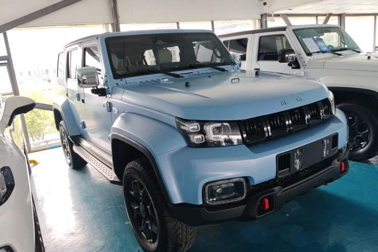 Used BAIC Off-Road BJ40 2023 2.0D Automatic Four-Wheel Drive Blade Hero Edition Adventurer Type Front Right 45 Deg