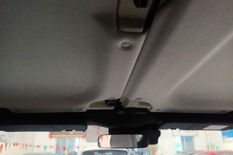 Used BAIC Off-Road BJ40 2023 2.0T Automatic Four-Wheel Drive Urban Hunter Edition Chivalrous Type Headliner