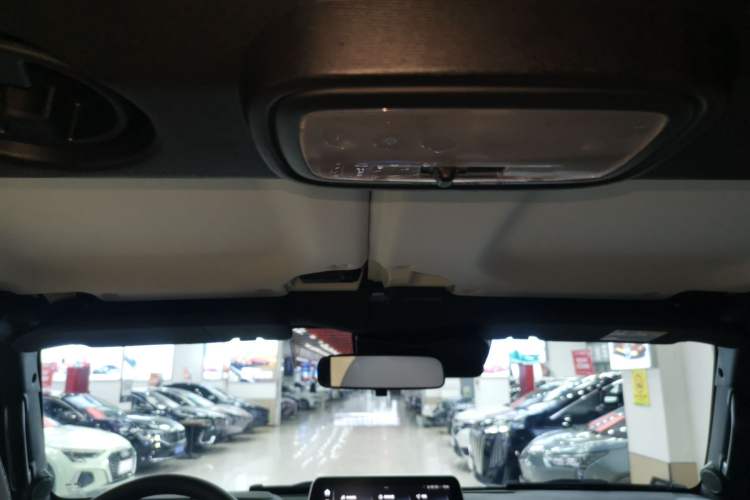 Used BAIC Off-Road BJ40 2023 2.0D Automatic Four-Wheel Drive Blade Hero Edition Adventurer Type Headliner