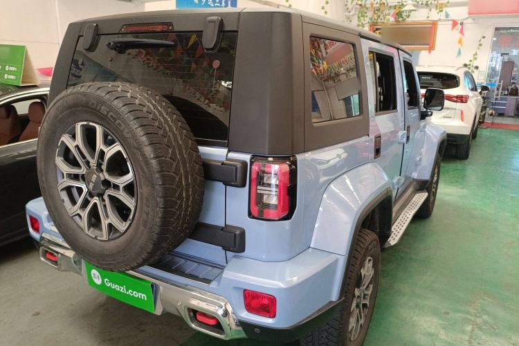 Used BAIC Off-Road BJ40 2023 2.0T Automatic Four-Wheel Drive Urban Hunter Edition Chivalrous Type Rear Right 45 Deg