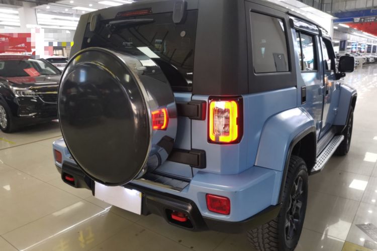 Used BAIC Off-Road BJ40 2023 2.0D Automatic Four-Wheel Drive Blade Hero Edition Adventurer Type Rear Right 45 Deg