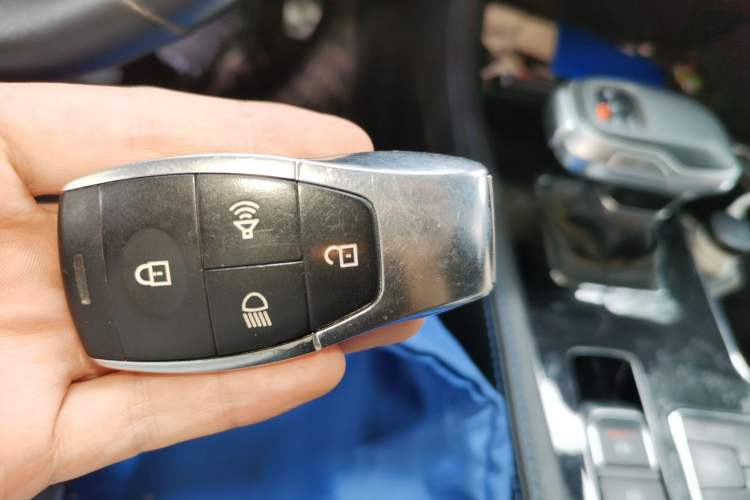 Used BAIC Off-Road BJ40 2023 2.0T Automatic Four-Wheel Drive Urban Hunter Edition Chivalrous Type Vehicle Key