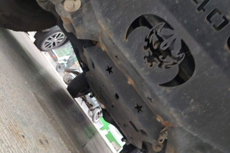 Used BAIC Off-Road BJ40 2023 2.0T Automatic Four-Wheel Drive Ring of the Tower Champion Edition Chassis Front