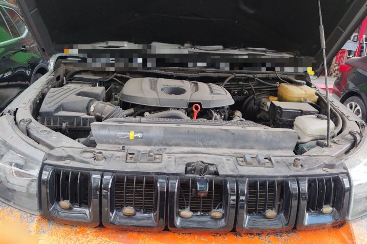 Used BAIC Off-Road BJ40 2023 2.0T Automatic Four-Wheel Drive Ring of the Tower Champion Edition Engine Bay