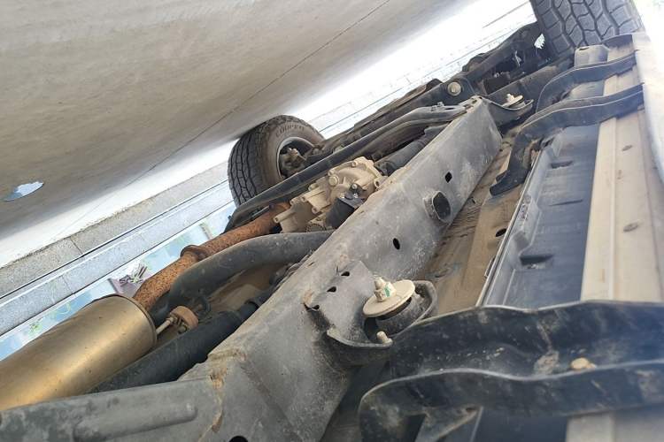 Used BAIC Off-Road BJ40 2023 2.0T Automatic Four-Wheel Drive Ring of the Tower Champion Edition Chassis Rear Left