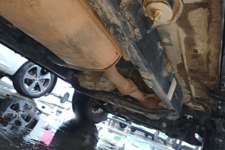 Used BAIC Off-Road BJ40 2023 2.0T Automatic Four-Wheel Drive Ring of the Tower Champion Edition Chassis Rear Right
