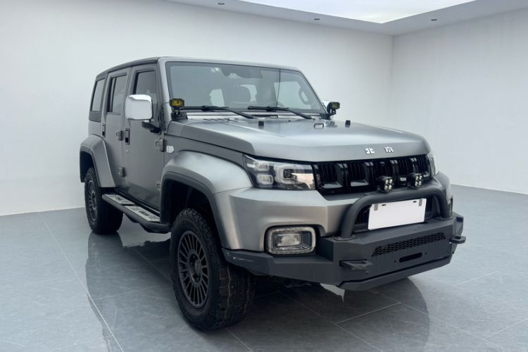 Used BAIC Off-Road BJ40 2023 2.0T Automatic Four-Wheel Drive Ring of the Tower Champion Edition Exterior 4