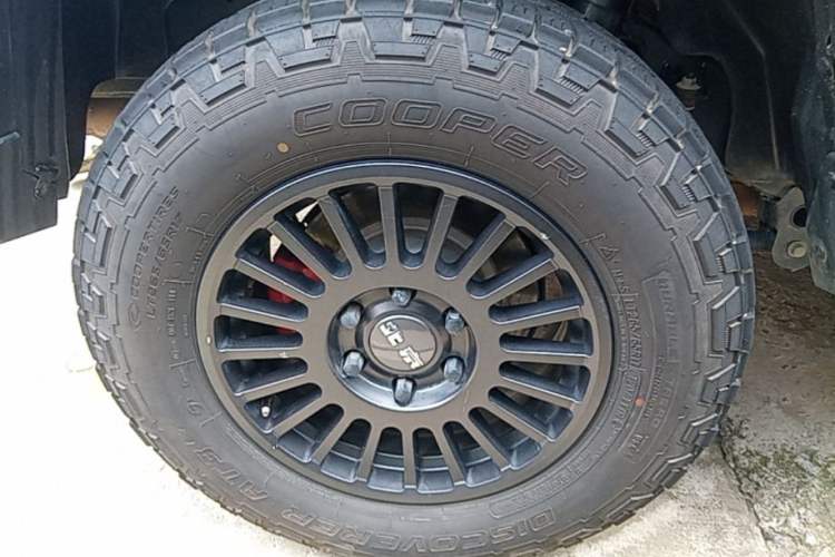 Used BAIC Off-Road BJ40 2023 2.0T Automatic Four-Wheel Drive Ring of the Tower Champion Edition Exterior 5