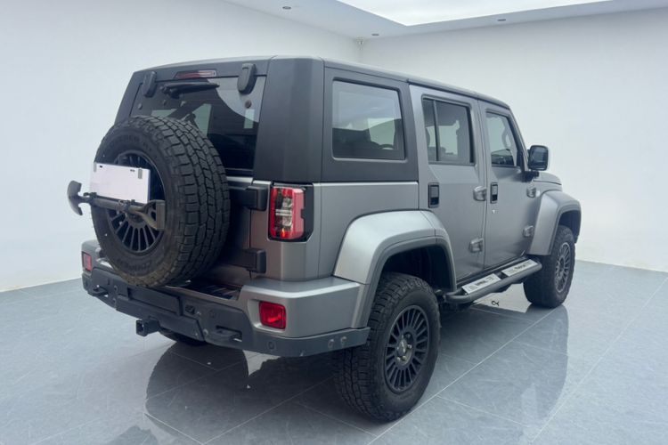 Used BAIC Off-Road BJ40 2023 2.0T Automatic Four-Wheel Drive Ring of the Tower Champion Edition Exterior 6