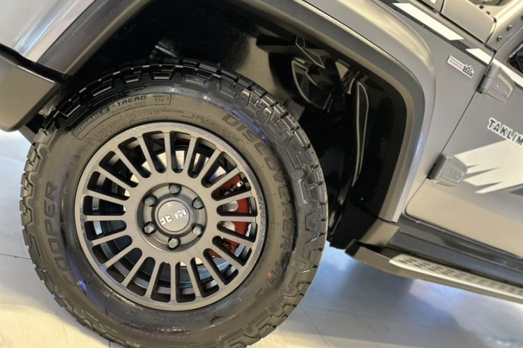 Used BAIC Off-Road BJ40 2023 2.0T Automatic Four-Wheel Drive Ring of the Tower Champion Edition Exterior 8