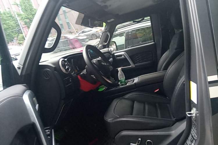 Used BAIC Off-Road BJ40 2023 2.0T Automatic Four-Wheel Drive Ring of the Tower Champion Edition Left Front Seat