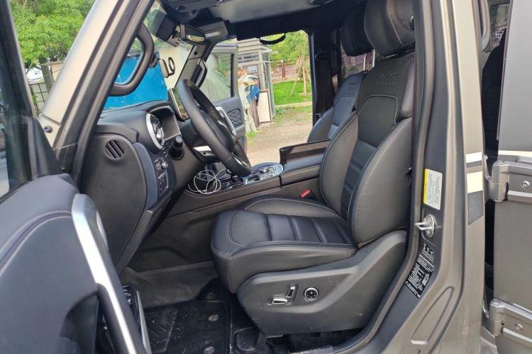 Used BAIC Off-Road BJ40 2023 2.0T Automatic Four-Wheel Drive Ring of the Tower Champion Edition Left Front Seat