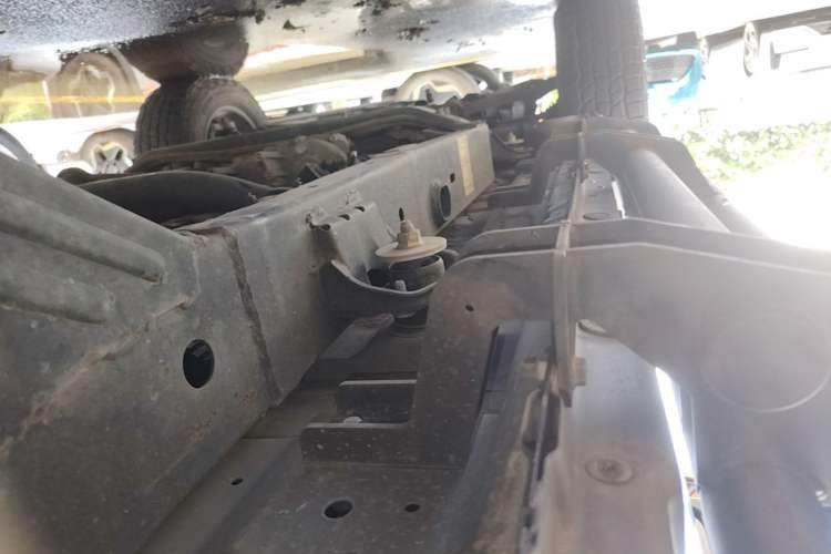 Used BAIC Off-Road BJ40 2023 2.0T Automatic Four-Wheel Drive Ring of the Tower Champion Edition Left Side Sill