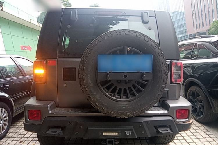 Used BAIC Off-Road BJ40 2023 2.0T Automatic Four-Wheel Drive Ring of the Tower Champion Edition Rear
