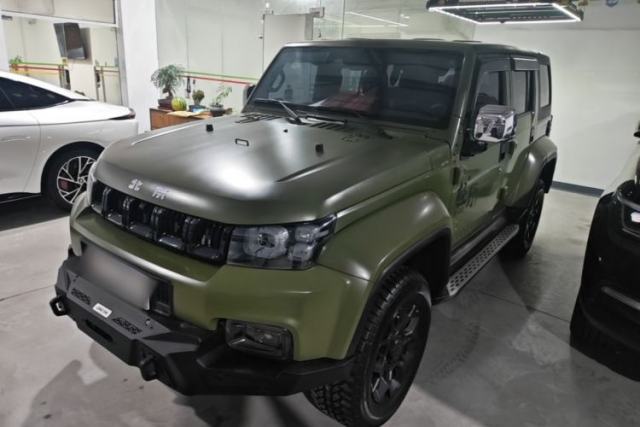 Used BAIC Off-Road BJ40 2023 2.0D Automatic Four-Wheel Drive Blade Hero Edition Adventurer Type (with Front and Rear Electronic Locks)
