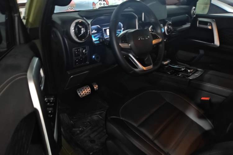 Used BAIC Off-Road BJ40 2023 2.0D Automatic Four-Wheel Drive Blade Hero Edition Adventurer Type (with Front and Rear Electronic Locks) Driver Seat