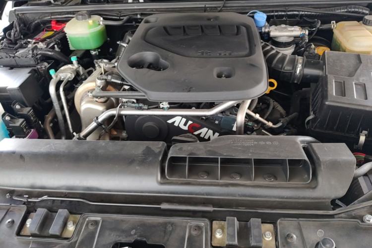 Used BAIC Off-Road BJ40 2023 2.0D Automatic Four-Wheel Drive Blade Hero Edition Adventurer Type Engine Bay