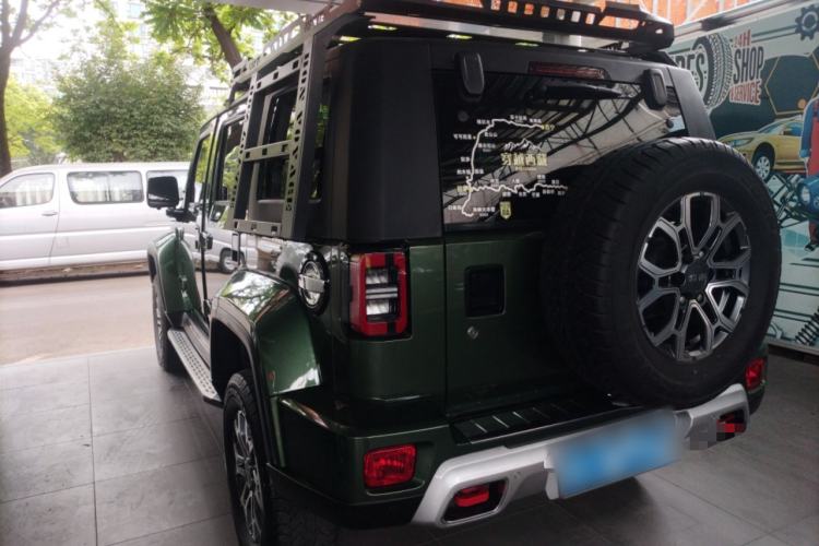 Used BAIC Off-Road BJ40 2023 2.0T Automatic Four-Wheel Drive Urban Hunter Edition Chivalrous Type Exterior 2