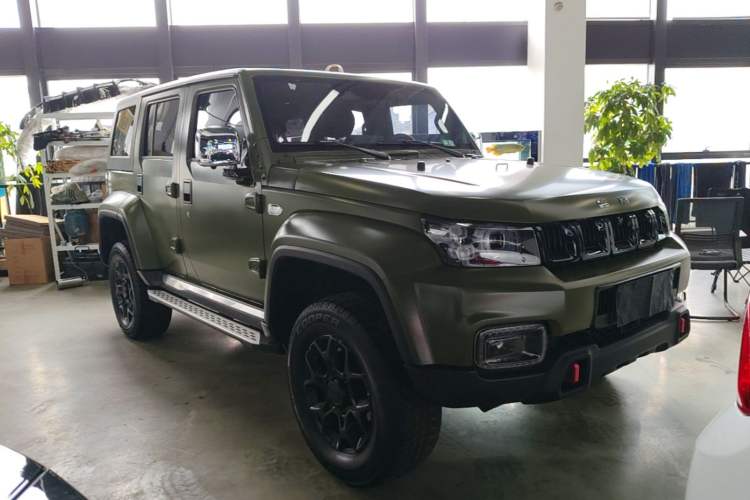 Used BAIC Off-Road BJ40 2023 2.0D Automatic Four-Wheel Drive Blade Hero Edition Adventurer Type Front Right 45 Deg
