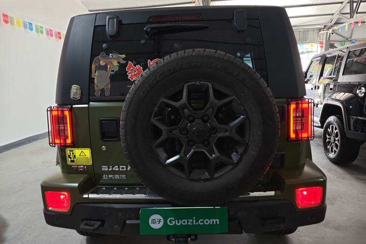 Used BAIC Off-Road BJ40 2023 2.0D Automatic Four-Wheel Drive Blade Hero Edition Adventurer Type (with Front and Rear Electronic Locks) Rear