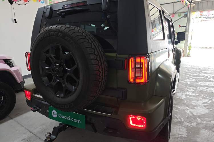 Used BAIC Off-Road BJ40 2023 2.0D Automatic Four-Wheel Drive Blade Hero Edition Adventurer Type (with Front and Rear Electronic Locks) Rear Right 45 Deg