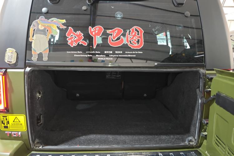 Used BAIC Off-Road BJ40 2023 2.0D Automatic Four-Wheel Drive Blade Hero Edition Adventurer Type (with Front and Rear Electronic Locks) Trunk