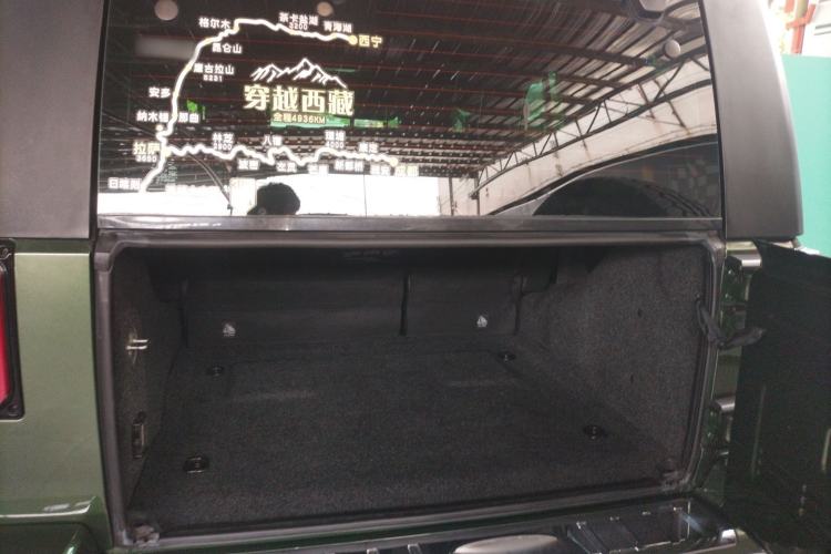 Used BAIC Off-Road BJ40 2023 2.0T Automatic Four-Wheel Drive Urban Hunter Edition Chivalrous Type Trunk