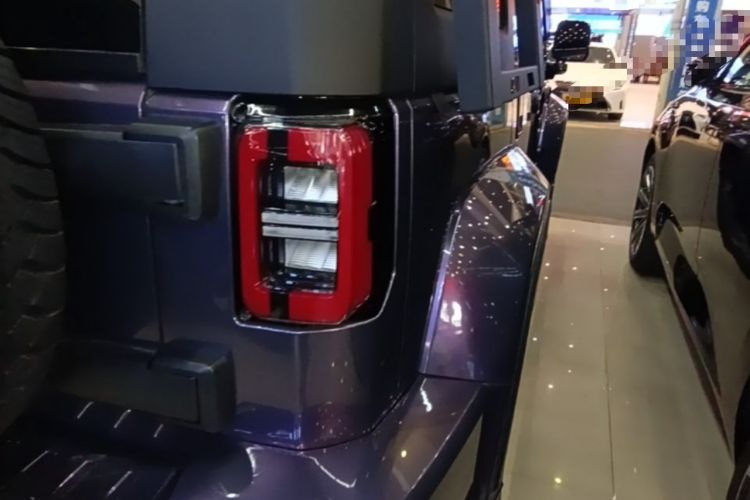 Used BAIC Off-Road BJ40 2023 2.0T Automatic Four-Wheel Drive Urban Hunter Edition Chivalrous Type Right Rear Taillight
