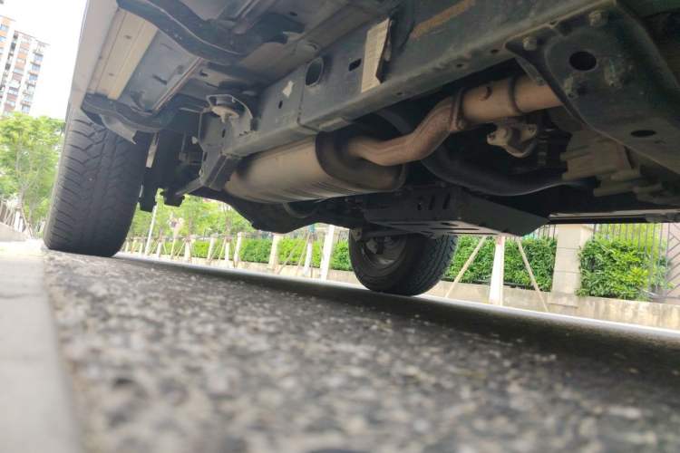 Used BAIC Off-Road BJ40 2023 2.0D Automatic Four-Wheel Drive Blade Hero Edition Adventurer Type (with Front and Rear Electronic Locks) Chassis Front Right