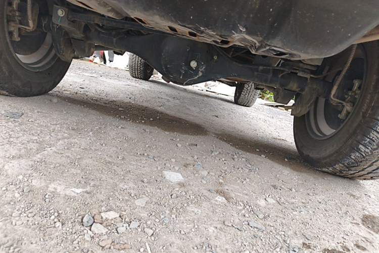 Used BAIC Off-Road BJ40 2023 2.0T Automatic Four-Wheel Drive Urban Hunter Edition Chivalrous Type Chassis Rear