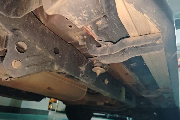 Used BAIC Off-Road BJ40 2023 2.0D Automatic Four-Wheel Drive Blade Hero Edition Adventurer Type Chassis Rear Right