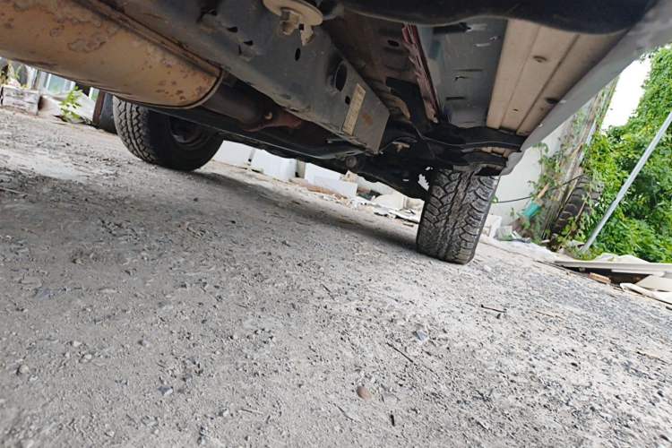 Used BAIC Off-Road BJ40 2023 2.0T Automatic Four-Wheel Drive Urban Hunter Edition Chivalrous Type Chassis Rear Right