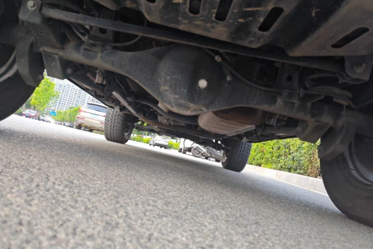 Used BAIC Off-Road BJ40 2023 2.0T Automatic Four-Wheel Drive Urban Hunter Edition Chivalrous Type Chassis Rear