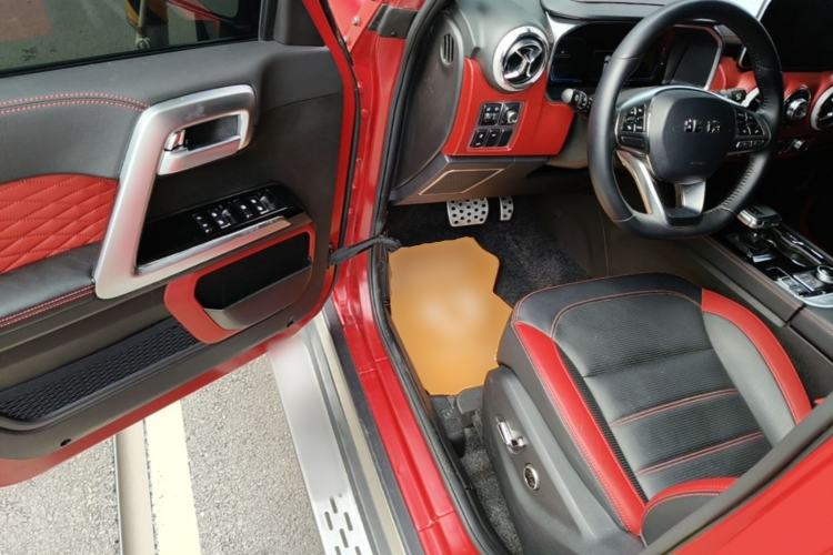 Used BAIC Off-Road BJ40 2023 2.0D Automatic Four-Wheel Drive Blade Hero Edition Adventurer Type Driver Seat