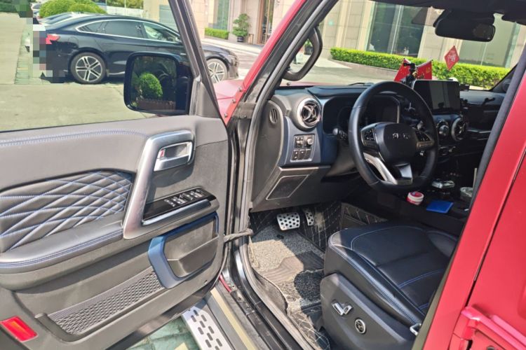 Used BAIC Off-Road BJ40 2023 2.0D Automatic Four-Wheel Drive Blade Hero Edition Adventurer Type Driver Seat