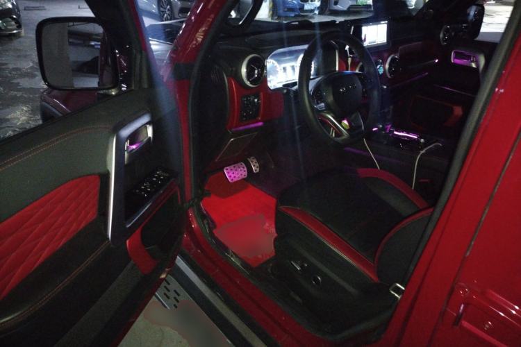 Used BAIC Off-Road BJ40 2023 2.0T Automatic Four-Wheel Drive Urban Hunter Edition Prestige Version Driver Seat