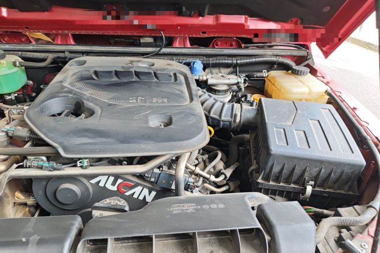 Used BAIC Off-Road BJ40 2023 2.0D Automatic Four-Wheel Drive Blade Hero Edition Adventurer Type Engine Bay Left