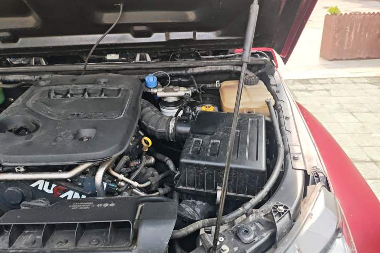 Used BAIC Off-Road BJ40 2023 2.0D Automatic Four-Wheel Drive Blade Hero Edition Adventurer Type Engine Bay Left