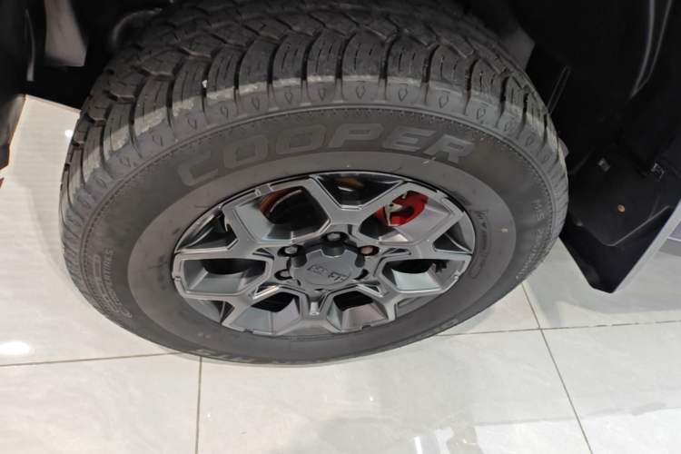 Used BAIC Off-Road BJ40 2023 2.0D Automatic Four-Wheel Drive Blade Hero Edition Adventurer Type Exterior 4