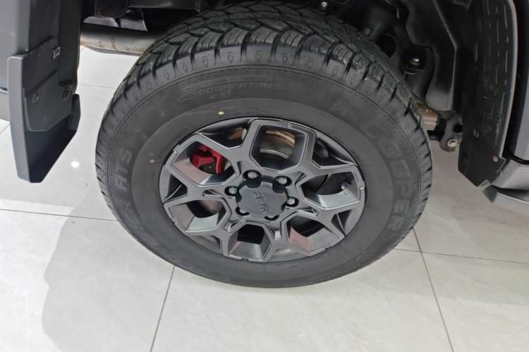 Used BAIC Off-Road BJ40 2023 2.0D Automatic Four-Wheel Drive Blade Hero Edition Adventurer Type Exterior 5