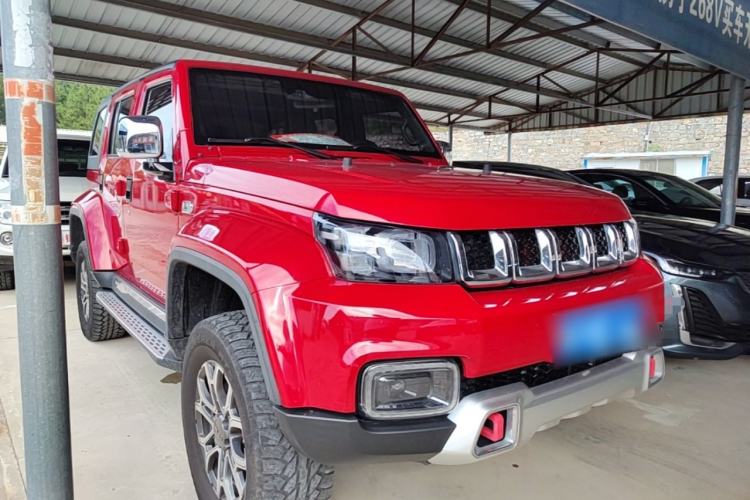 Used BAIC Off-Road BJ40 2023 2.0T Automatic Four-Wheel Drive Urban Hunter Edition Chivalrous Type Front Right 45 Deg
