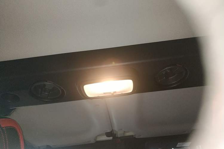 Used BAIC Off-Road BJ40 2023 2.0D Automatic Four-Wheel Drive Blade Hero Edition Adventurer Type Headliner