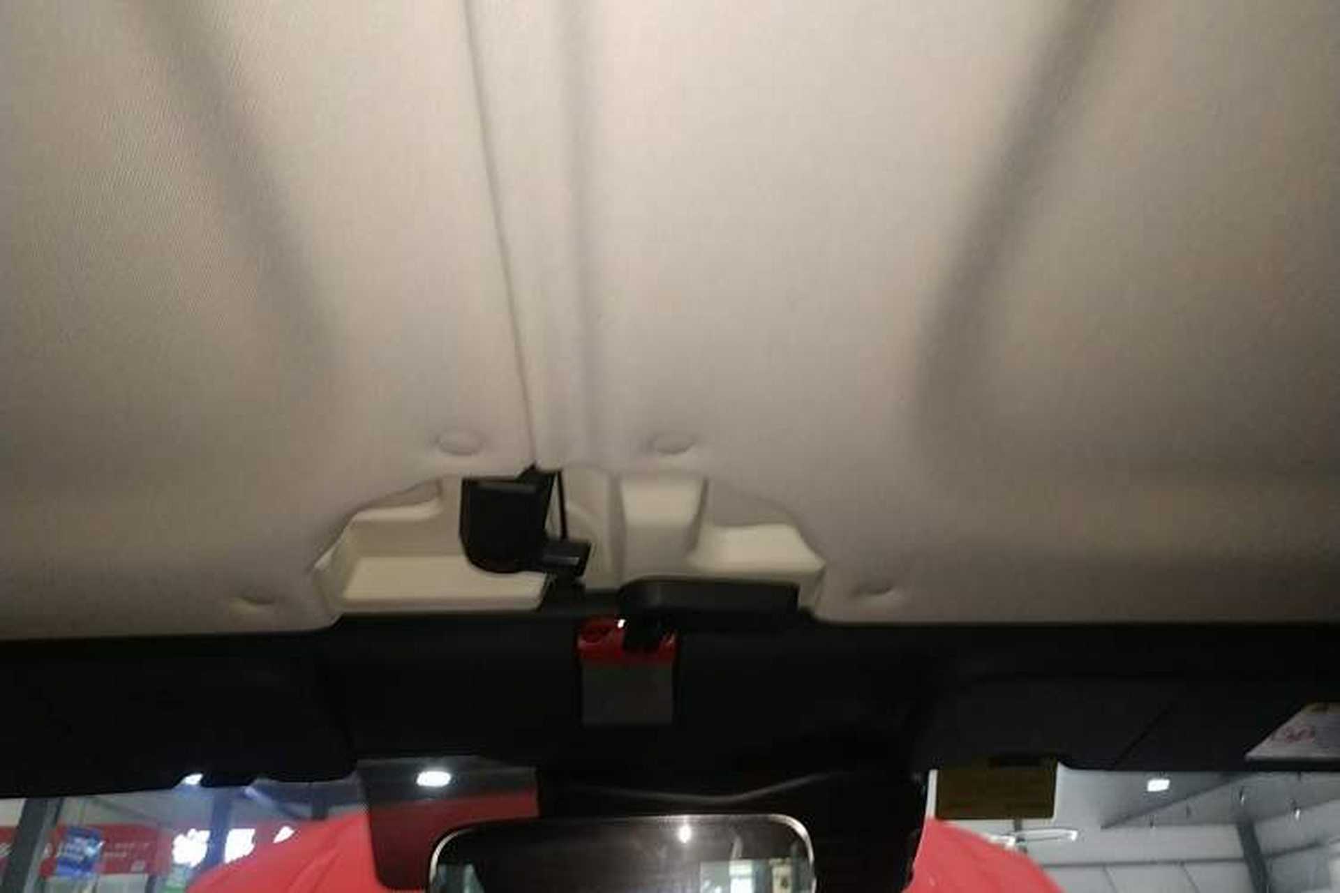 Used BAIC Off-Road BJ40 2023 2.0T Automatic Four-Wheel Drive Urban Hunter Edition Chivalrous Type Headliner