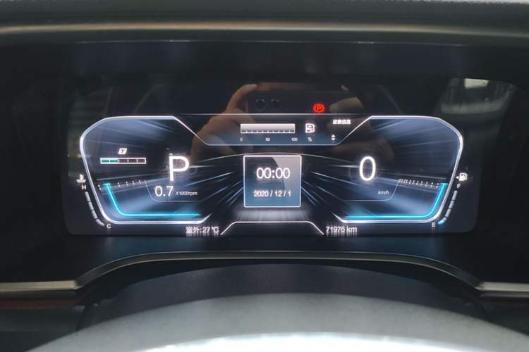 Used BAIC Off-Road BJ40 2023 2.0D Automatic Four-Wheel Drive Blade Hero Edition Adventurer Type Instrument Cluster